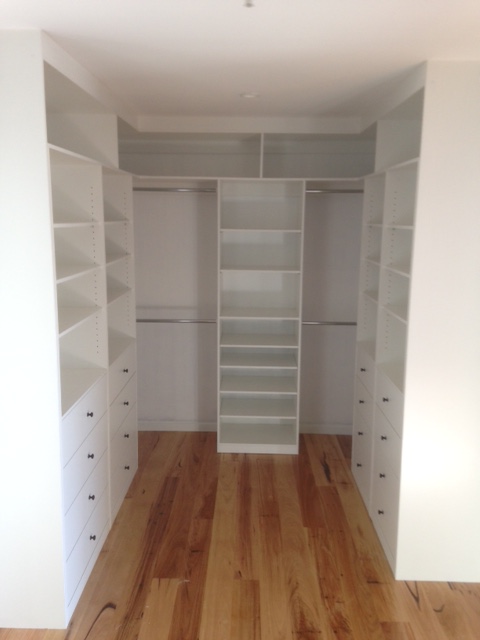 white melamine walk in wardrobe with shelves