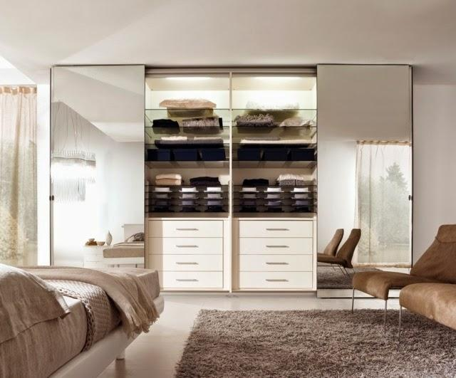 built-in-wardrobe-at-the-foot-of-the-bed