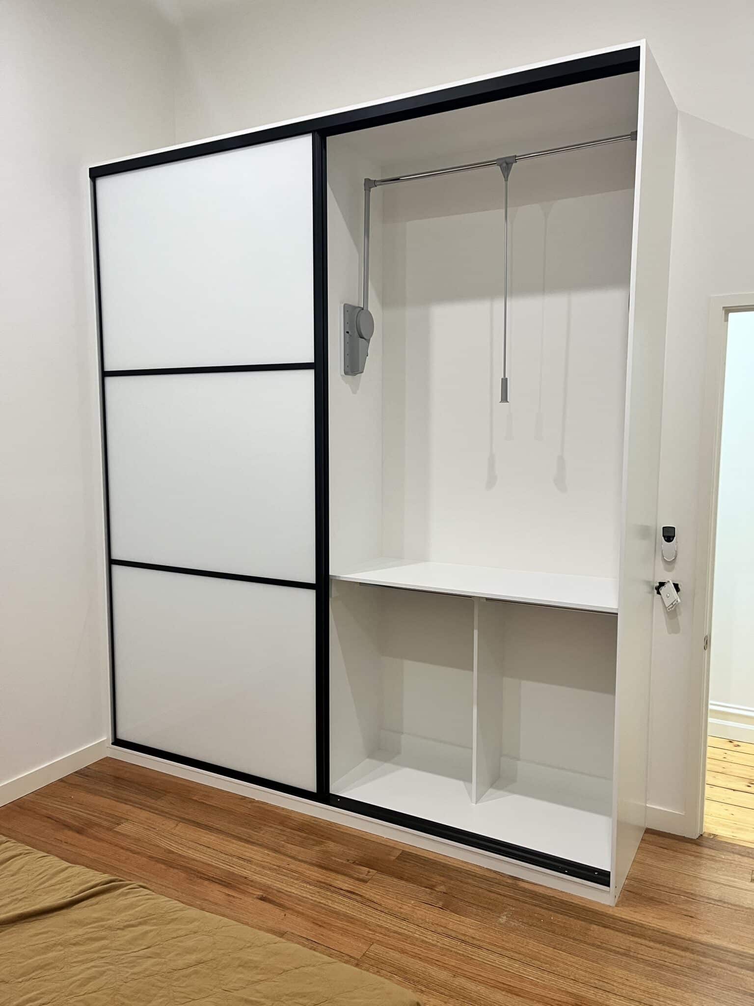 built in wardrobe with wardrobe lift pulldown haning rail 3 scaled